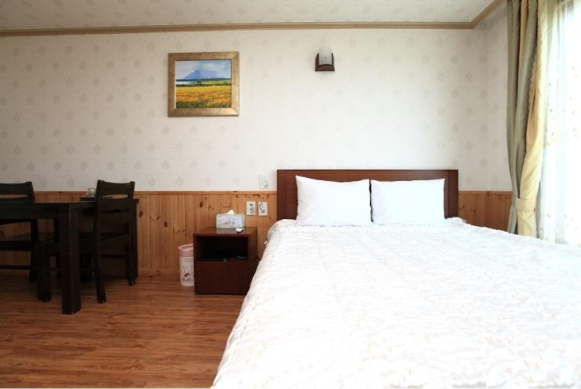 Jungmun Haesung Parktel Villa Seogwipo Bagian luar foto