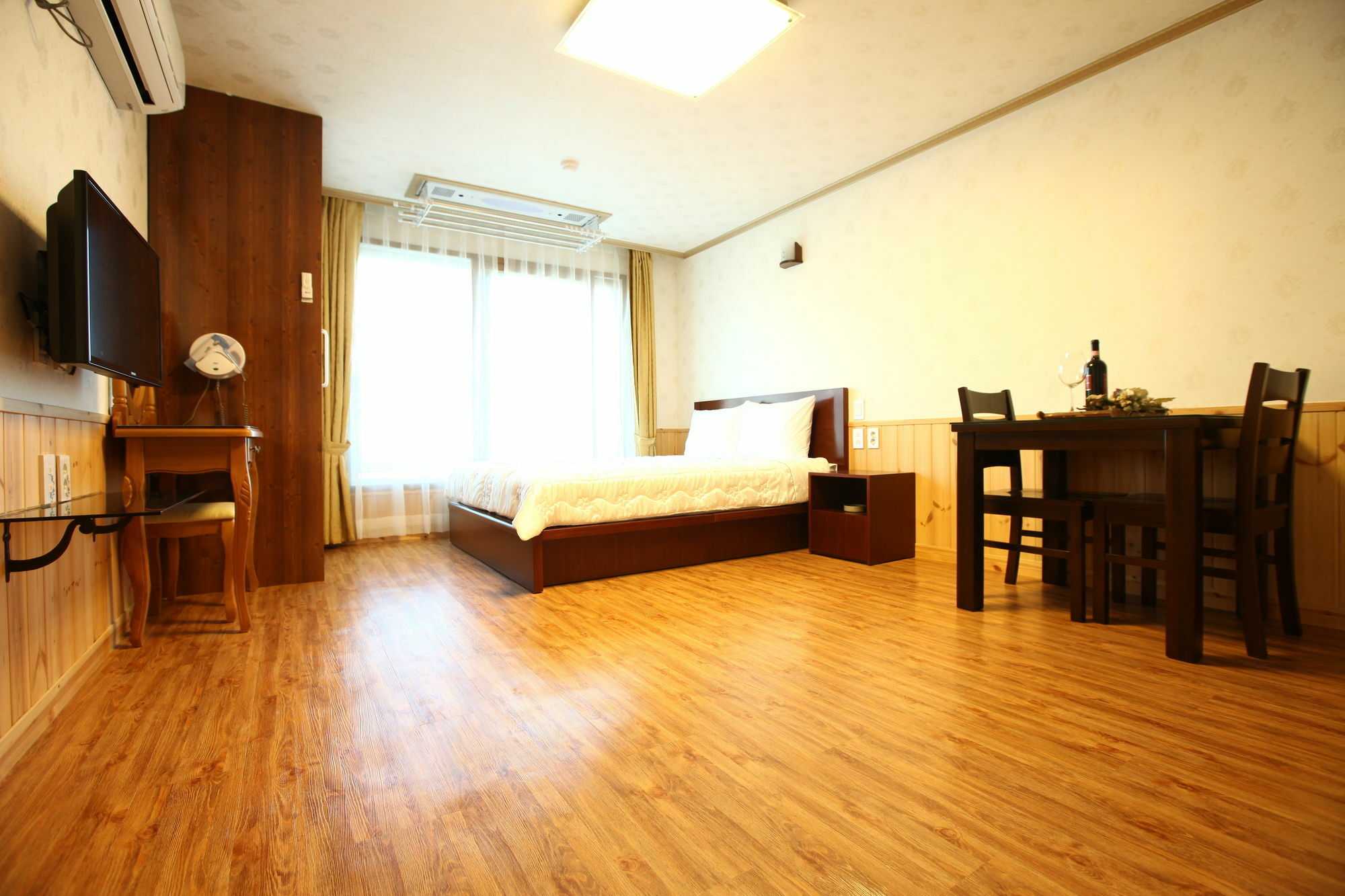 Jungmun Haesung Parktel Villa Seogwipo Bagian luar foto